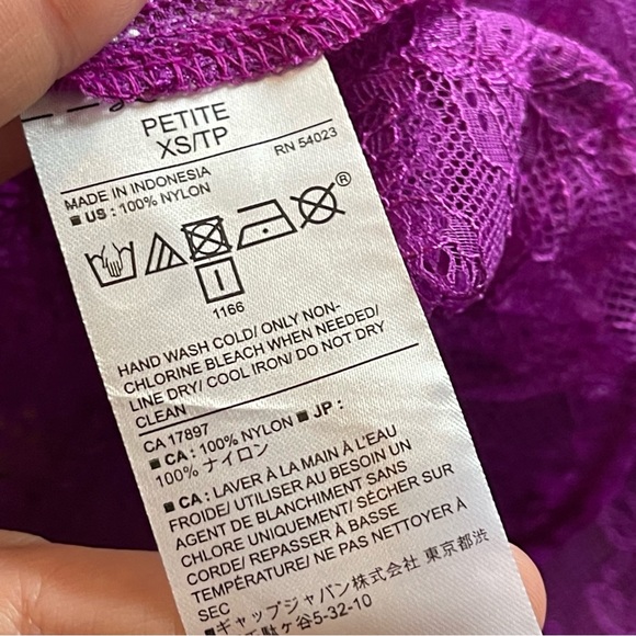 Banana republic purple high neck lace peplum top XS petite - Picture 8 of 14